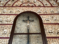 Capela do Ossos