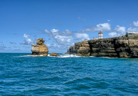 Nau dos Corvos & Lighthouse