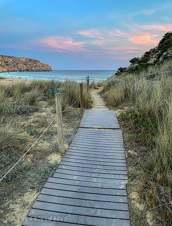 Praia do Zavial at sunset.