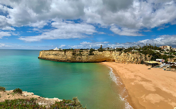 Praia Senhora de Rocha